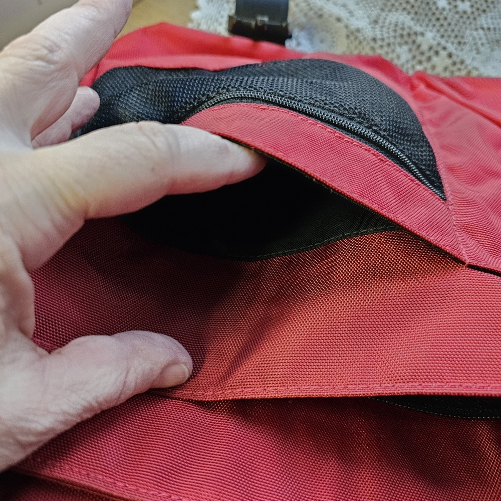 Mens/Women's Coach Messenger Bag, BURNT RED COLOR NYLON, Not Bright Red - Picture 12 of 16